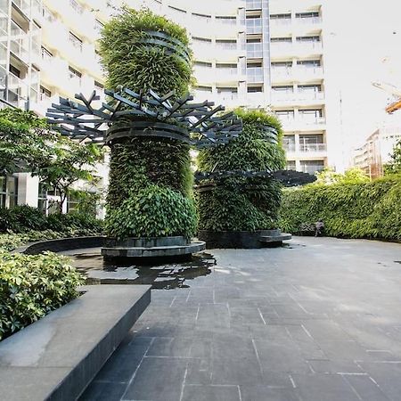 Seven Doors Aparthotels In Gramercy Makati Makati City Esterno foto